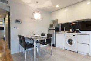 コンドミニアム室内